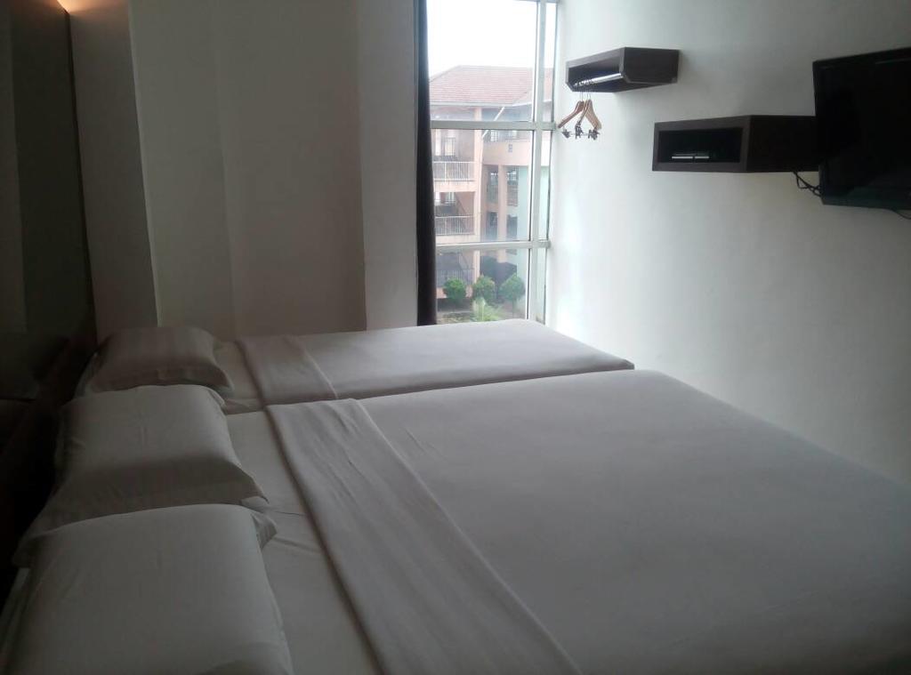 Dream Hotel Klang Exterior foto