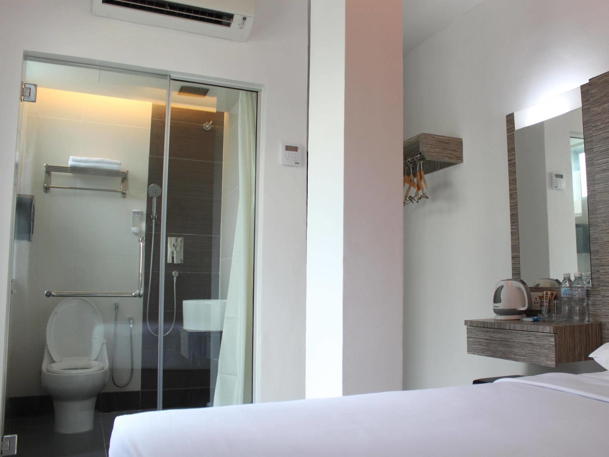 Dream Hotel Klang Exterior foto